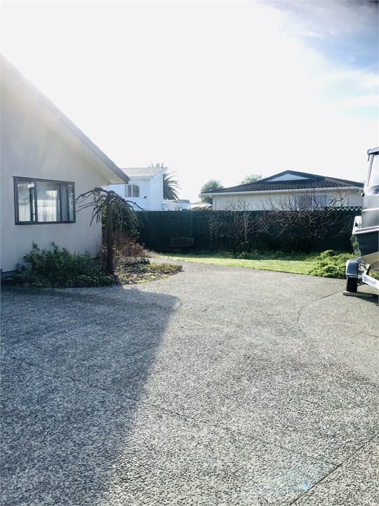 Front of house additional parking