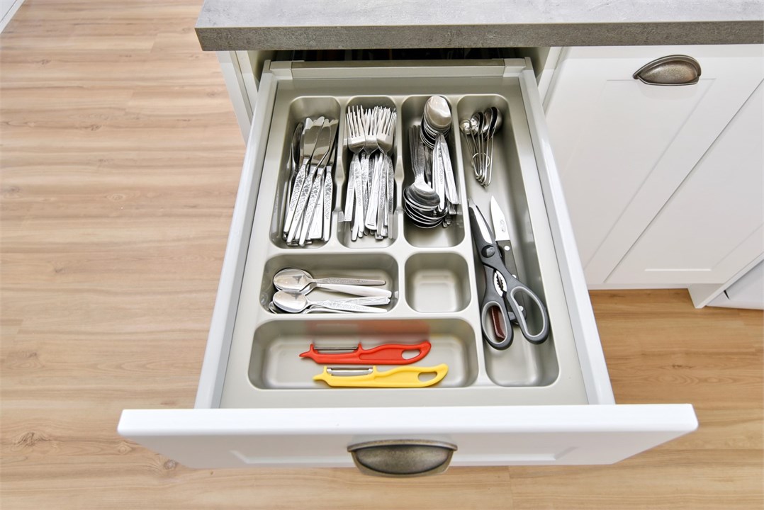 Fully equipped Kitchen area