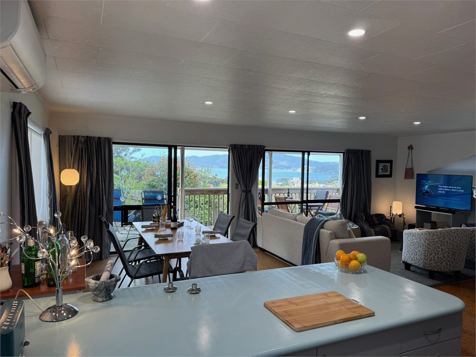 Kitchen and sea views of Doubtless Bay at Casa Pla