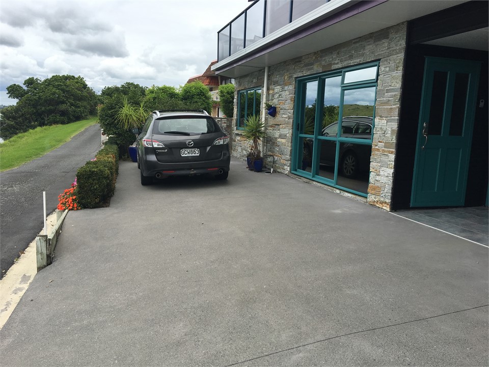 Parking option.  Other option is at other end givi