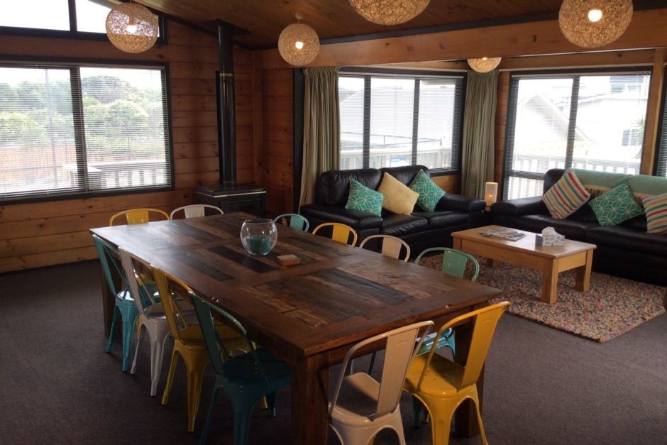 Large dining table, comfortably seats 12