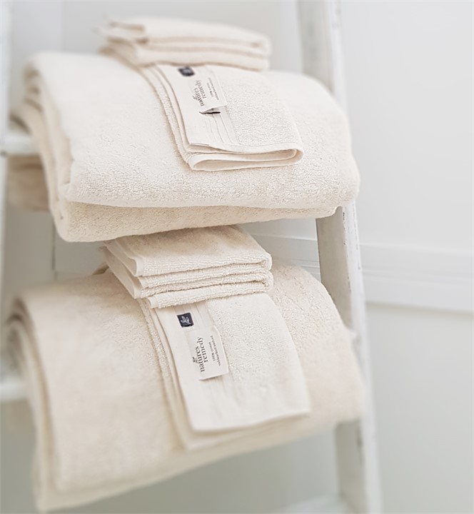 Towels and linen provided