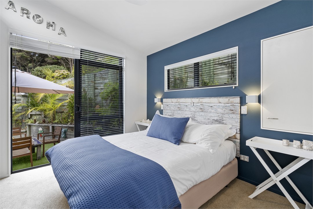 Second bedroom upstairs with queen bed