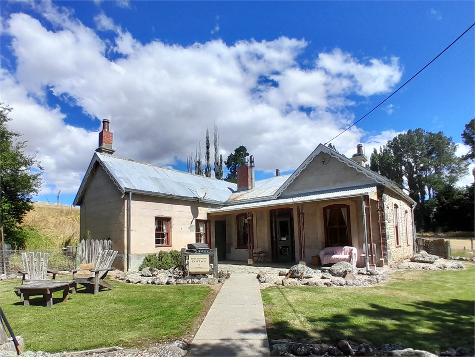 Tregonning Cottage