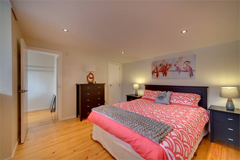 Upstairs Master Bedroom Photo #2