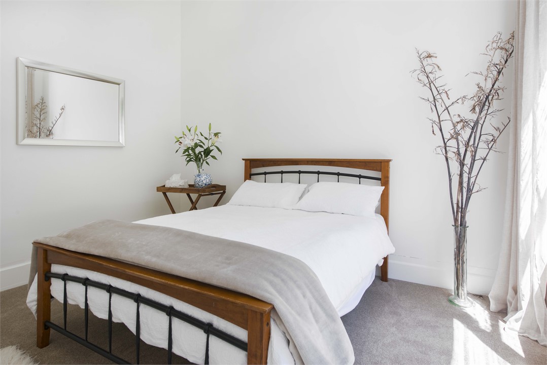 Bedroom 1 with Queen bed