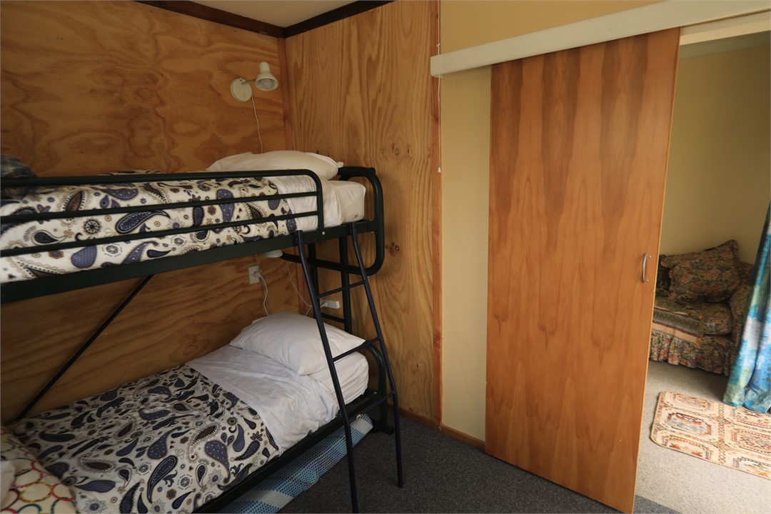 Downairs bunk room