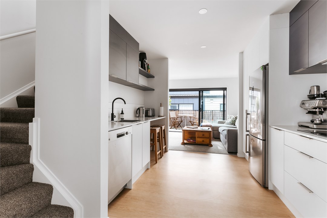 The Locale An unbran Mount Apartment Mt Maunganui Apartment for