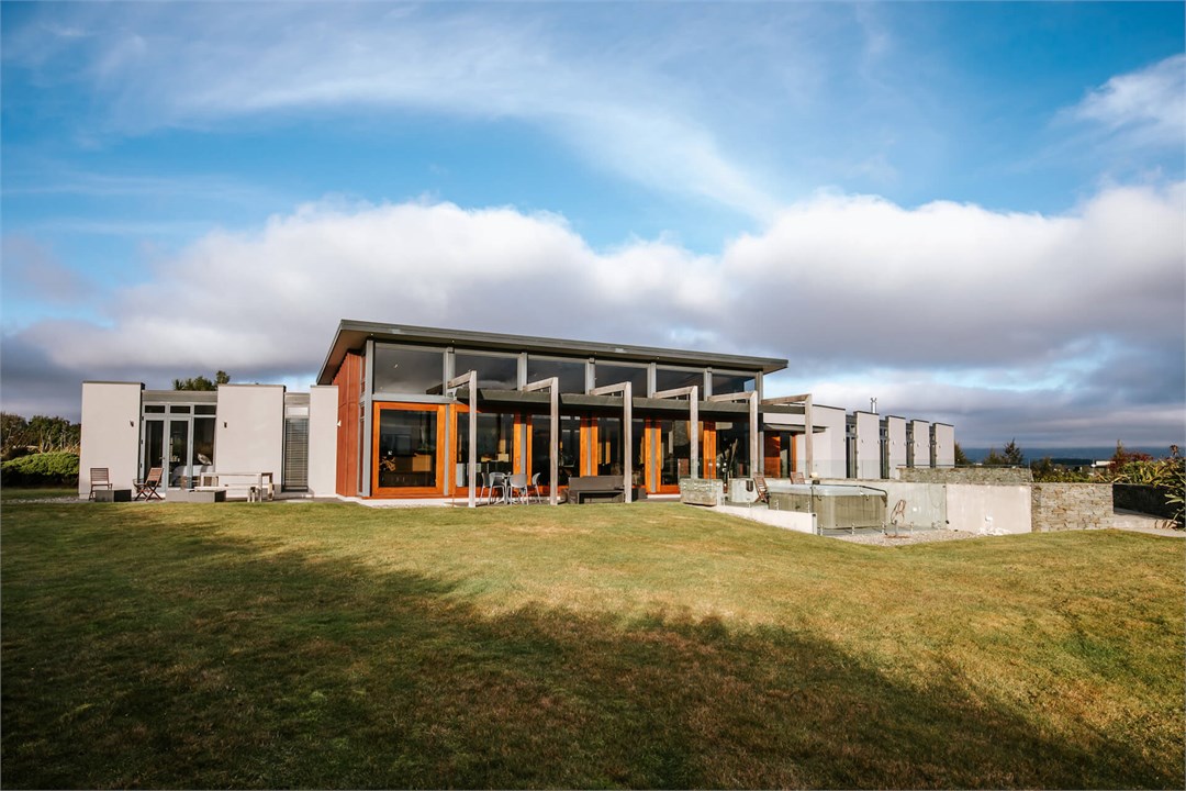 Release Wanaka - Mt Gold Retreat