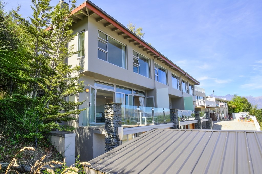 Aura Queenstown Holiday Homes Diamond Villa