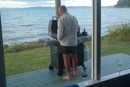 BBQ as the Sun Fades ...