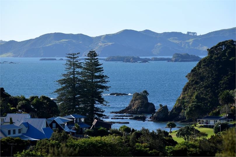 Grand views of the Bay of Islands. 