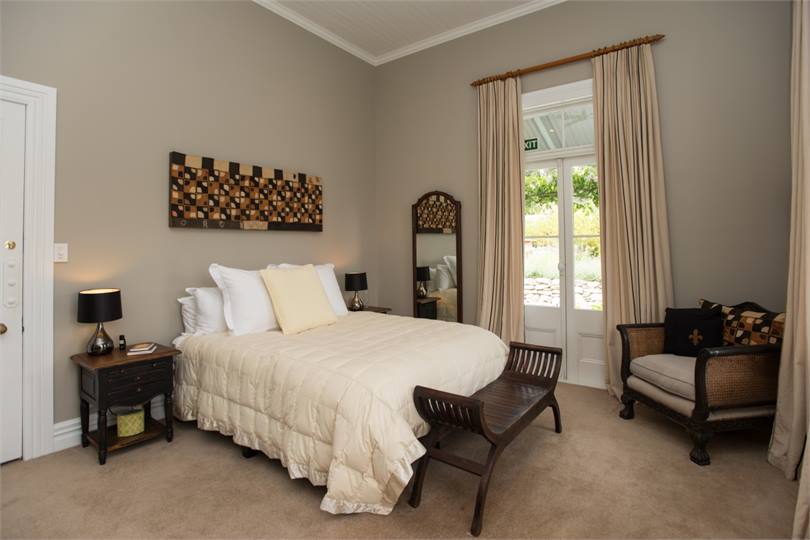 Africa room boasts some Congolese art and beau