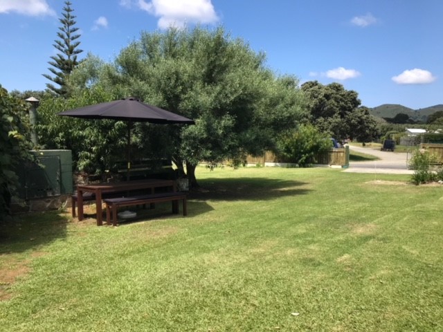 Lots of room for Boat parking and Children to play