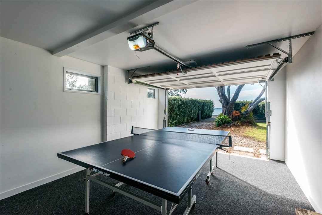 TABLE TENNIS IN THE GARAGE