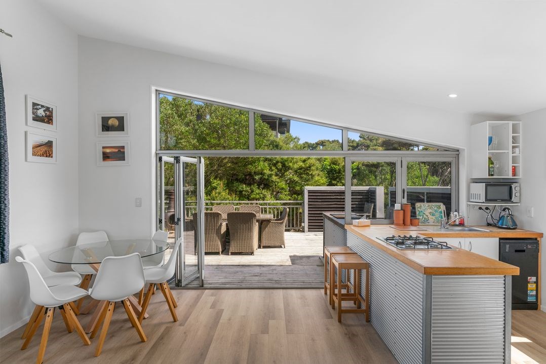 Manuka Sanctuary (Bachcare) Mangawhai Heads Holiday Home for rent