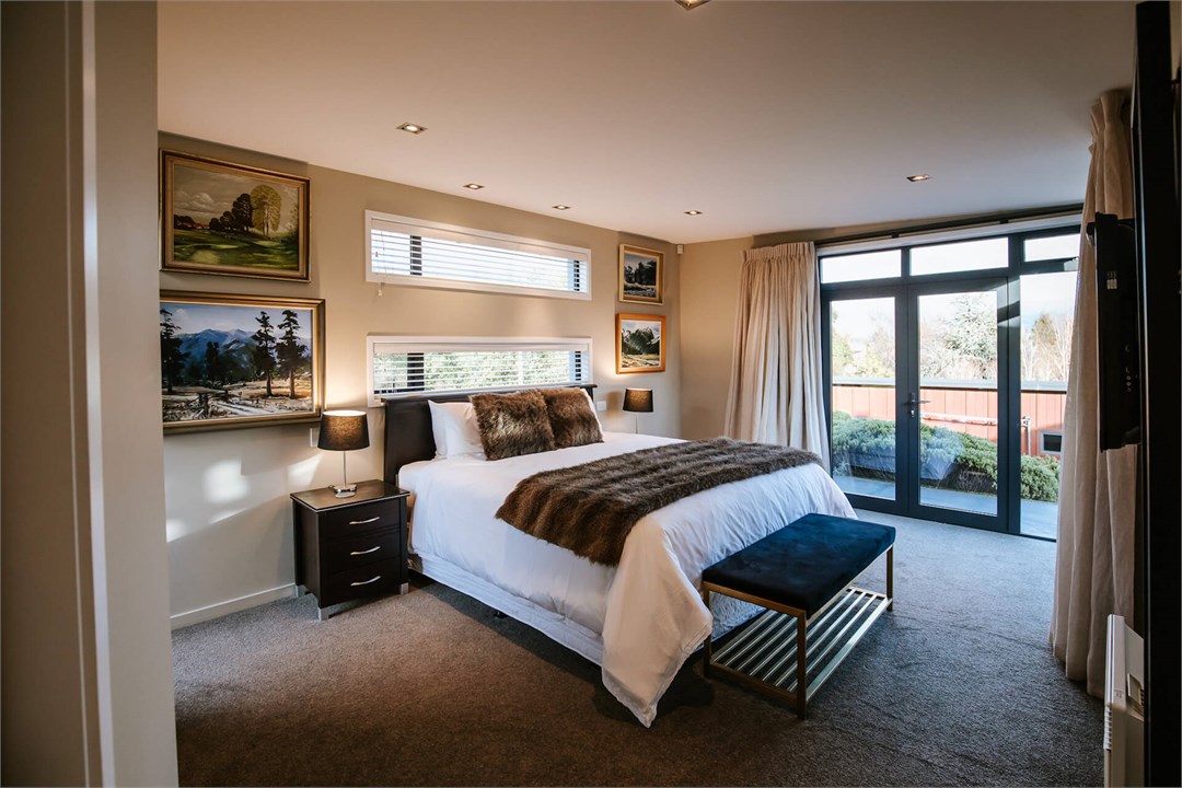 Release Wanaka - Mt Gold Retreat