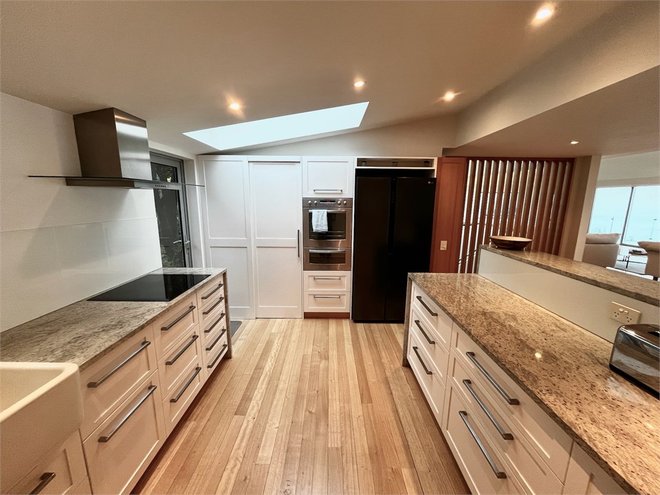 Fully-equipped Kitchen