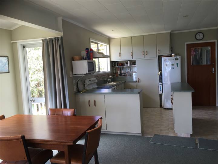 Kitchen/dining area