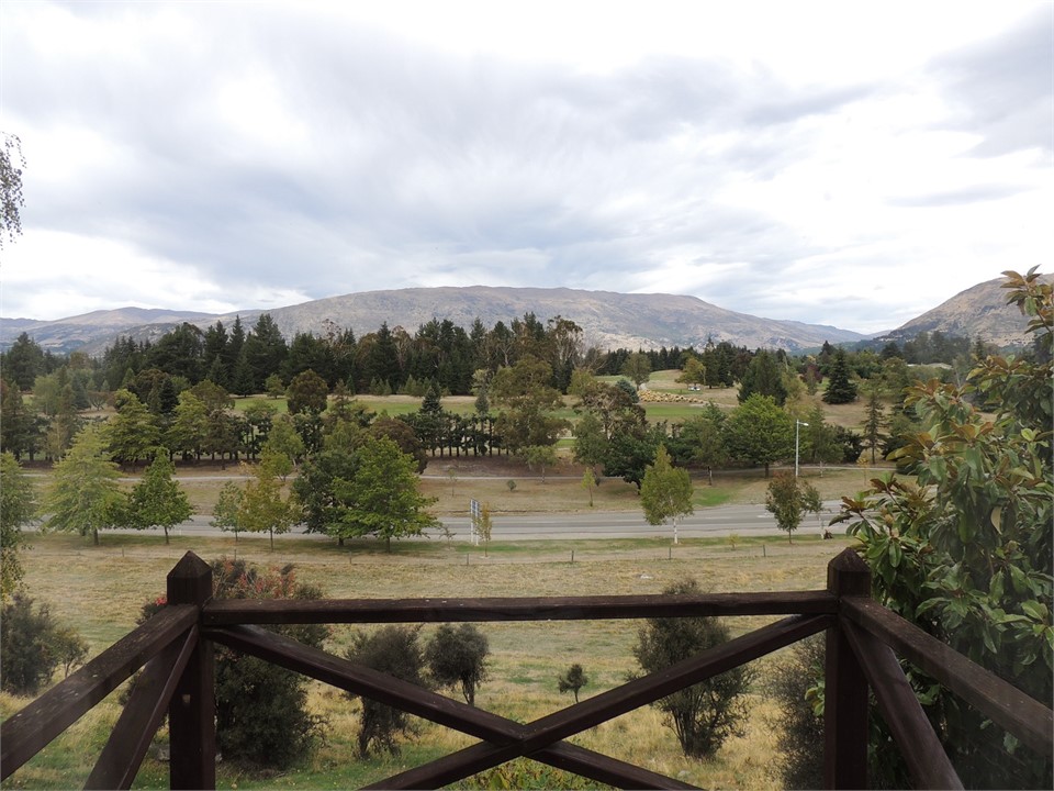 Views of Wanaka Golf Course and Cardrona Valley
