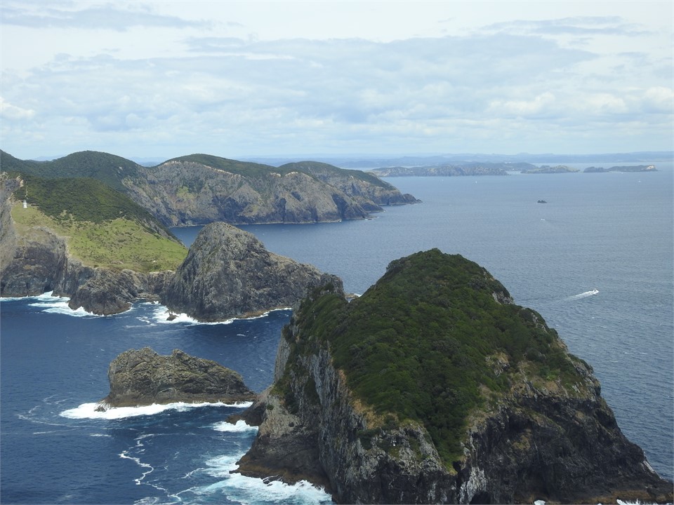 Cape Brett / Hole in the rock