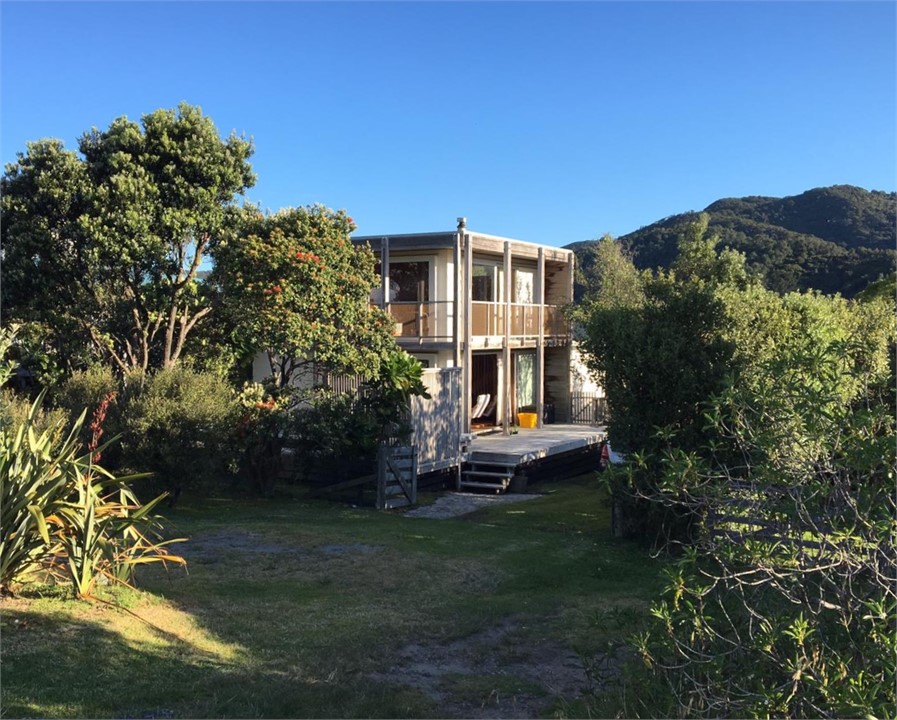 QUIET LOCATION - MAXIMUM RELAXING POTENTIAL!!