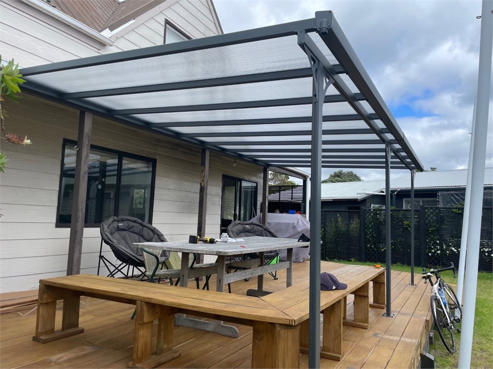 Back of house - deck