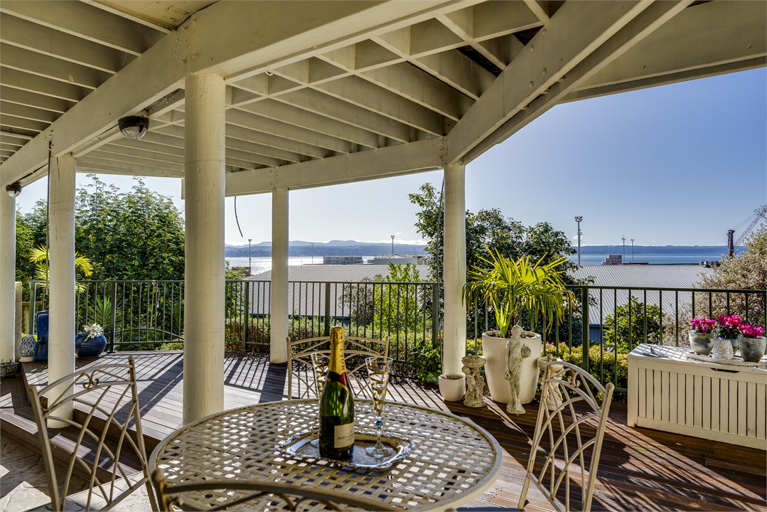 Enjoy al fresco dining