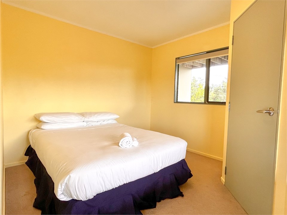 Downstairs bedroom with Double bed