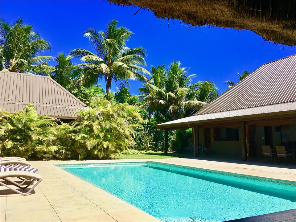 Central Courtyard Pool