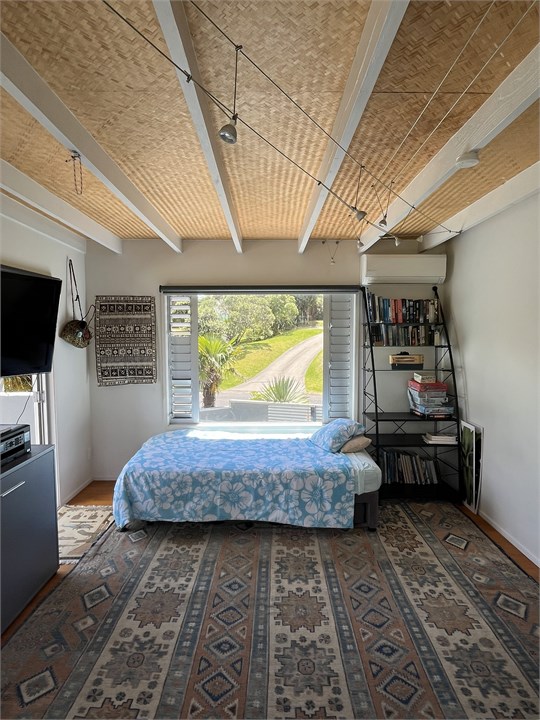 bedroom 3 also tv room