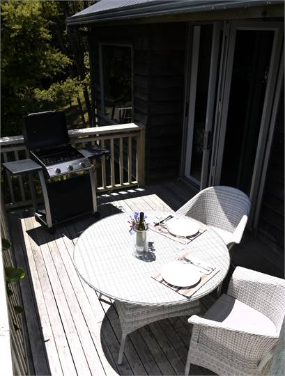 BBQ and outside dining on your balcony