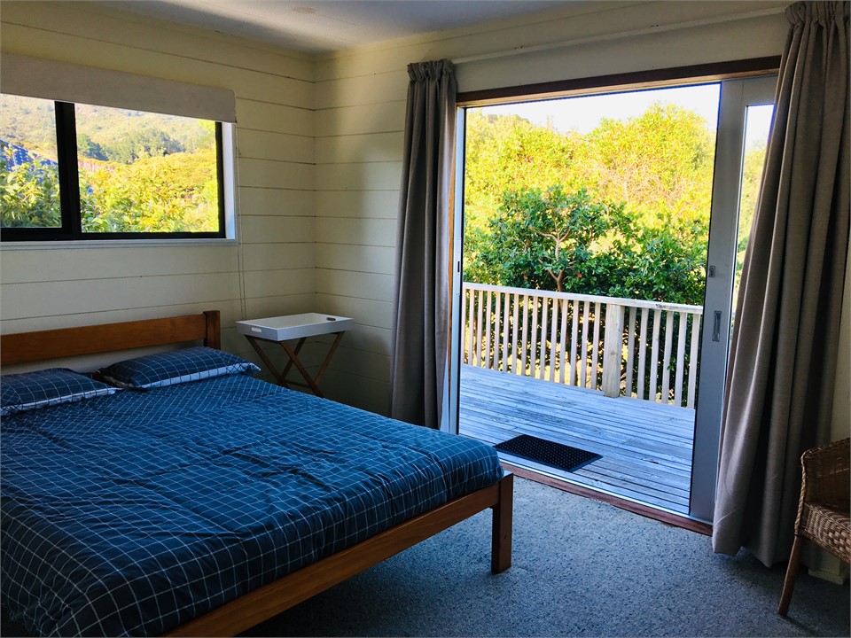 SECOND QUEEN BEDROOM