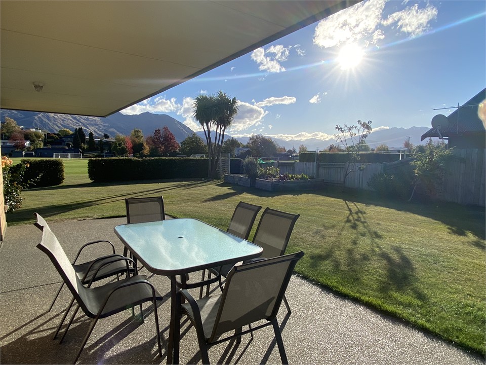 Outdoor covered patio