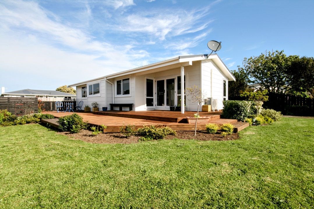 Opunake Break (Bachcare) Opunake Holiday Home for rent Holiday Houses