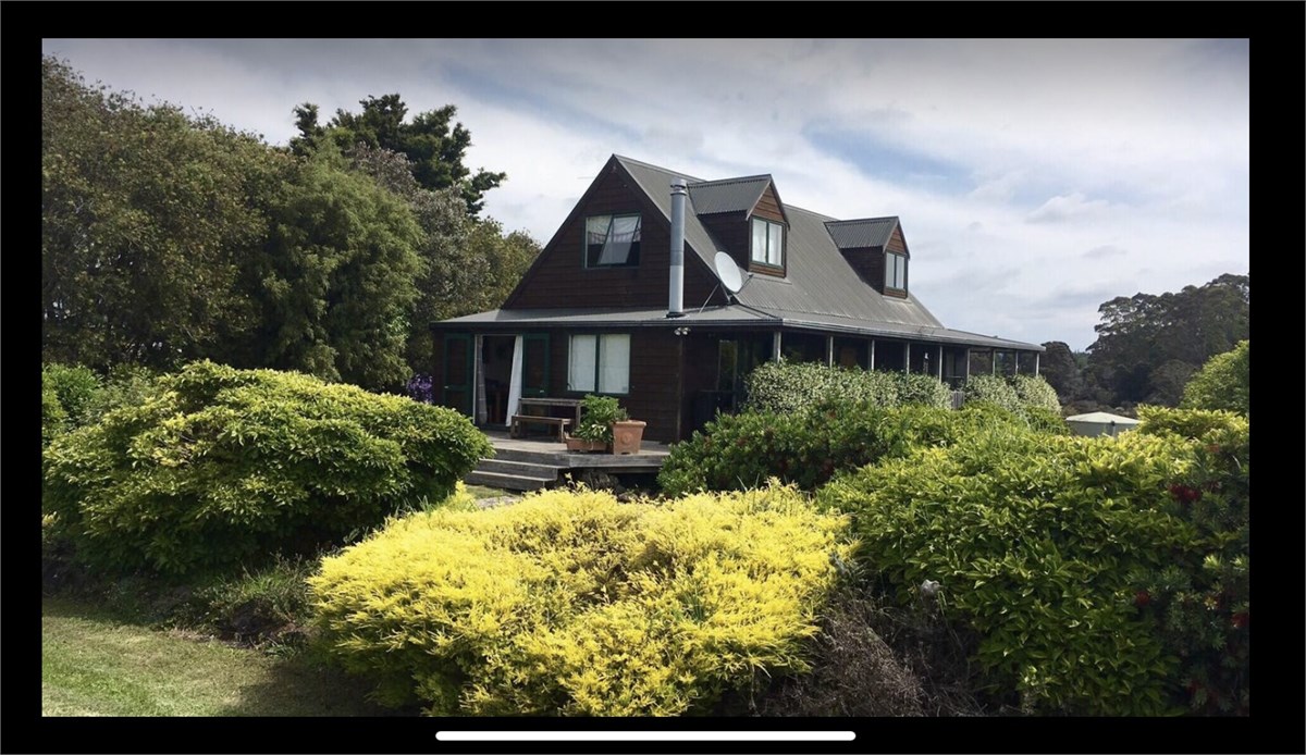 View of house from driveway