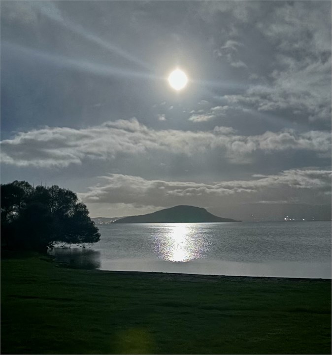 9pm, moon over the lake