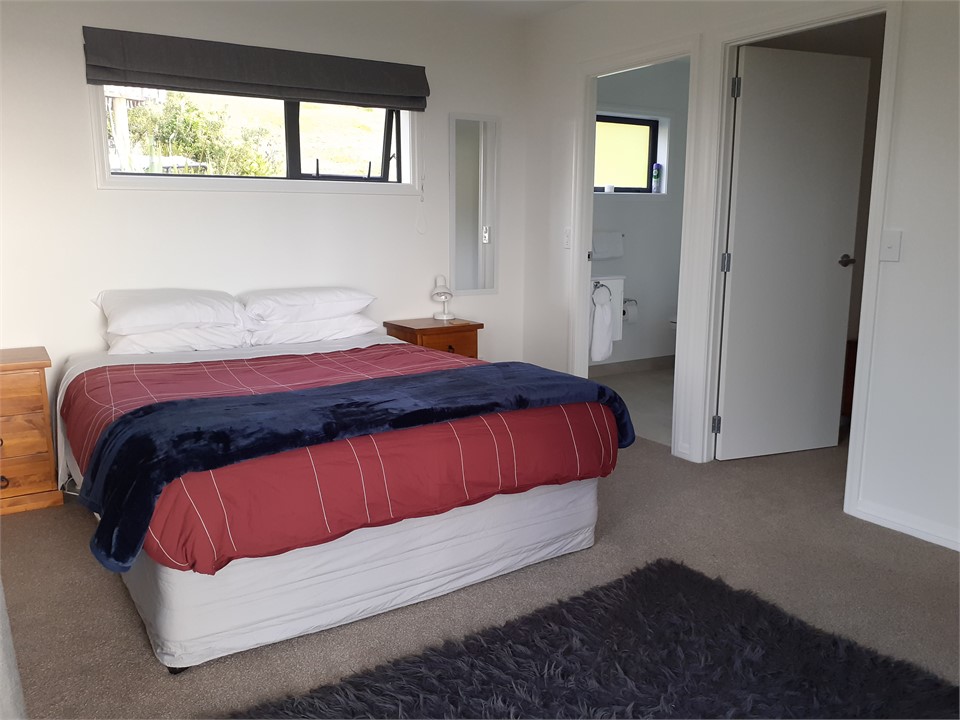 Master bedroom, walk-in wardrobe and en-suite ...