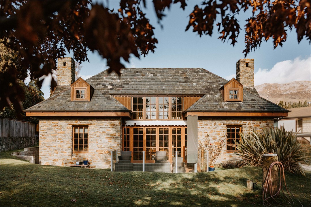 Aubrey House Wanaka Holiday Home for rent Holiday Houses