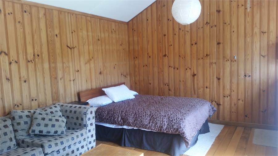 Queen bed in cottage