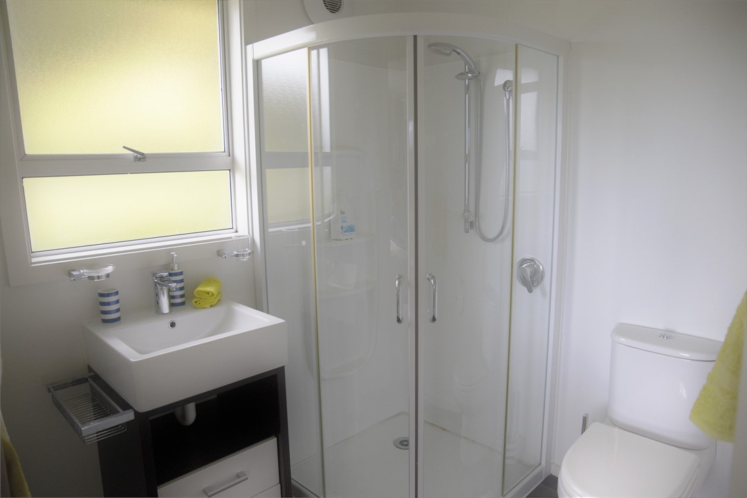 Main Bedroom Ensuite