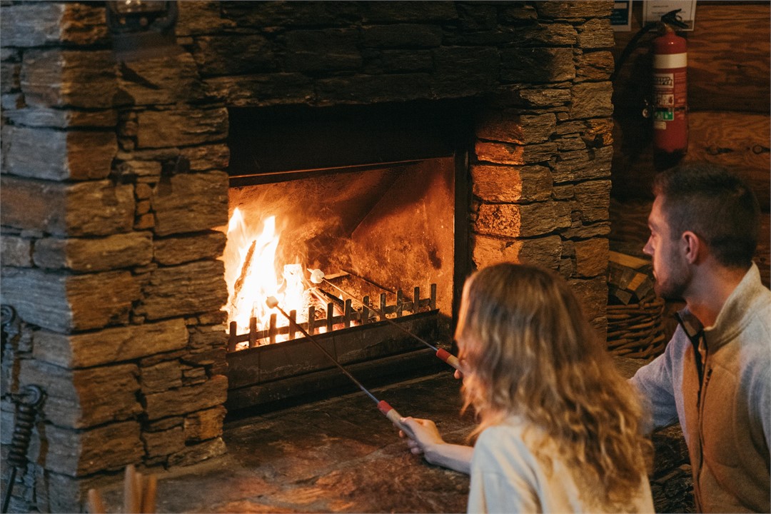 Toast Marshmallows over the Open FIre