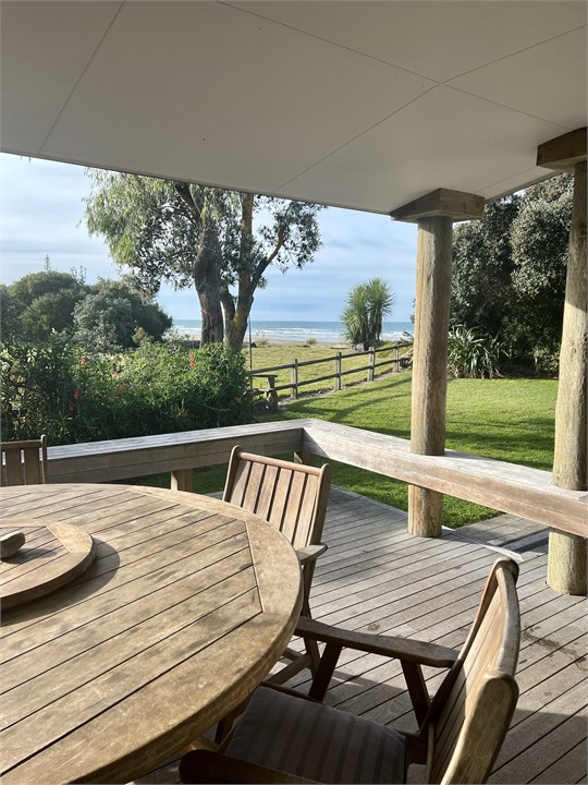 Views from back deck out to the sea