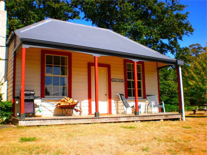 Quiet & peaceful India House