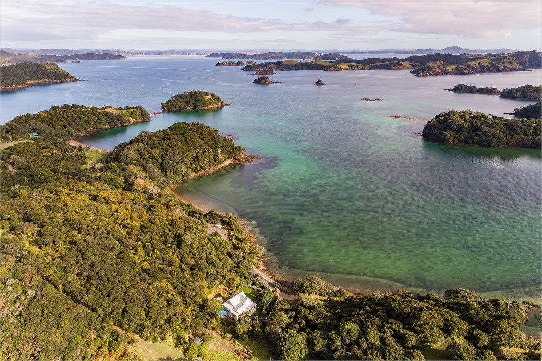 This is the entrance to the Bay of Islands...right
