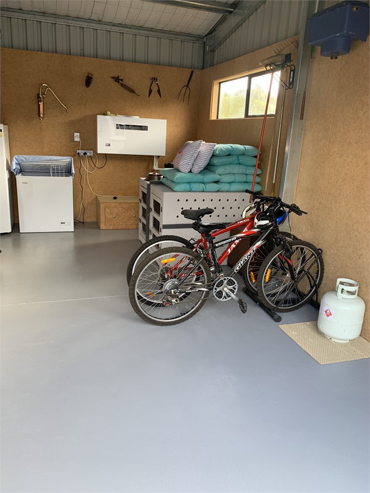 Brand new shed included in Hire