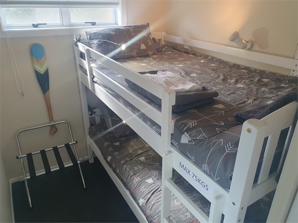 King Single Bunks Bedroom Three (Sleeps 1+1 Total 