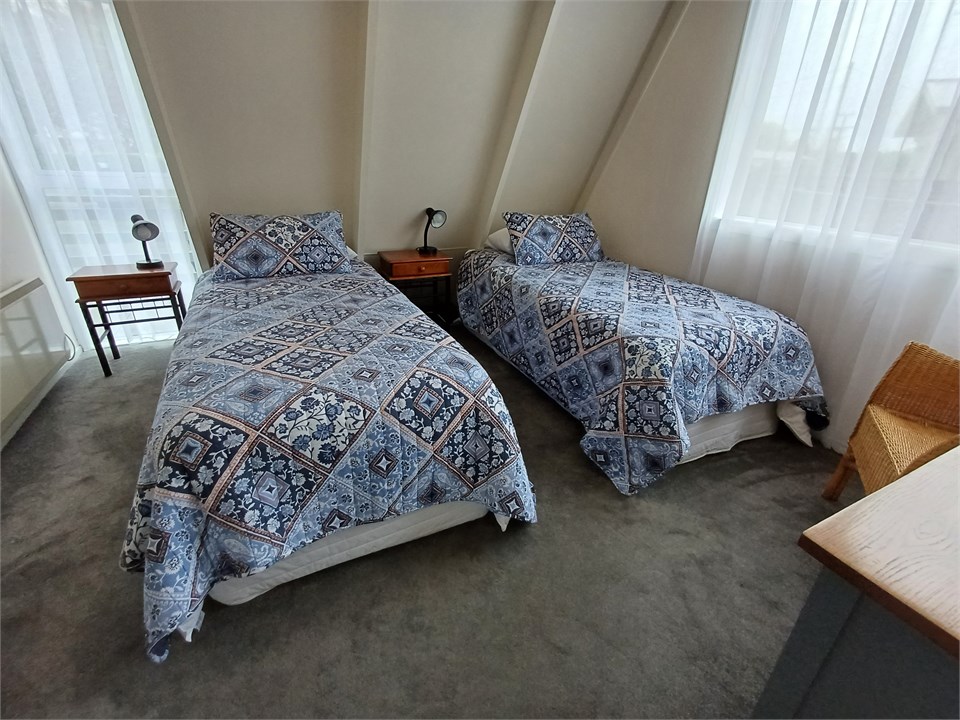 Downstairs bedroom with super king. Can be made in