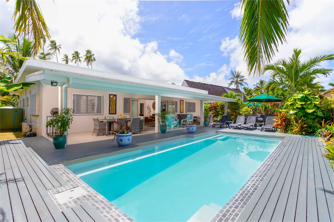 Beachfront Swimming Pool