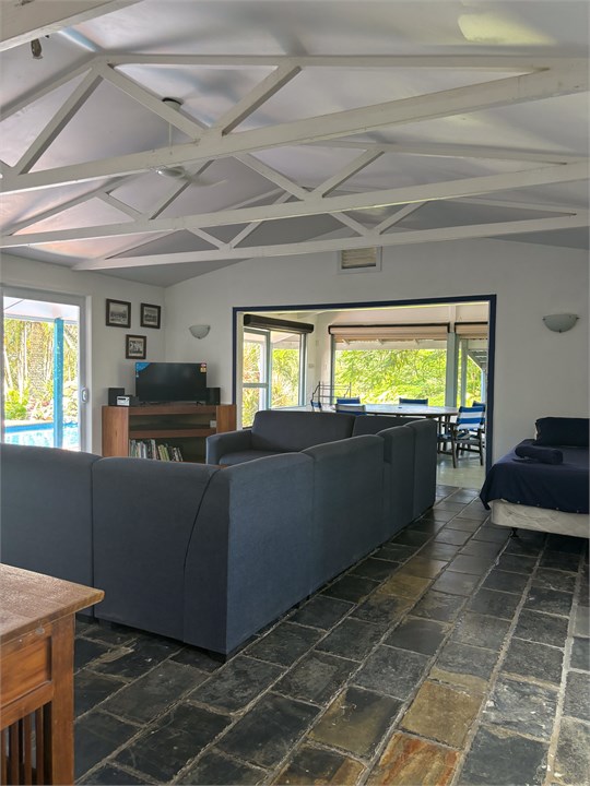 Muri Lodge Living Area